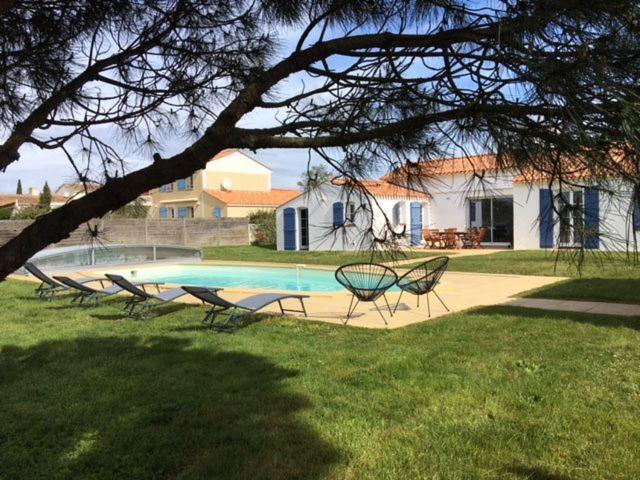 Gite Avec Piscine Privative LʼAiguillon-sur-Vie Eksteriør billede